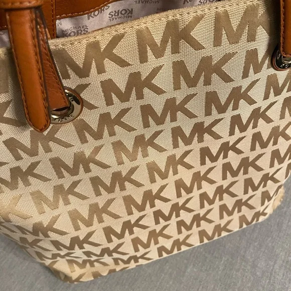 Michael Kors Tan Tote - Picture 5 of 12